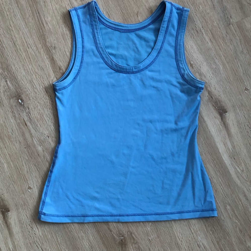 Lululemon scoop neck tank
